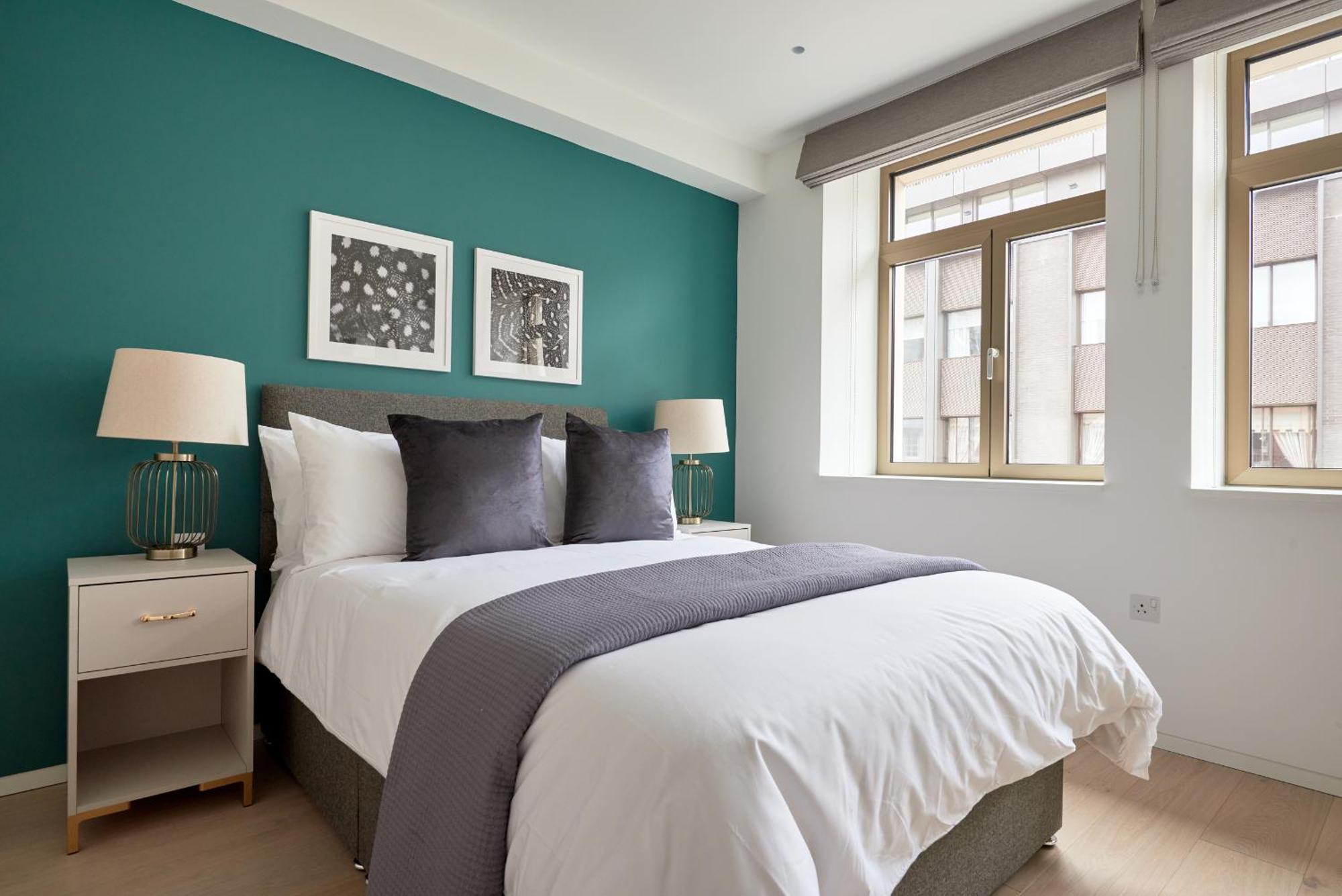 Sonder Oxford Circus Aparthotel London Bagian luar foto